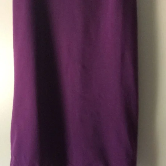 Like brand new tank top - Picture 3 of 8